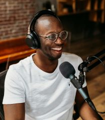 Karimou, 48 ans, hétérosexuel, Homme, Saint-Cyr-sur-Loire, France